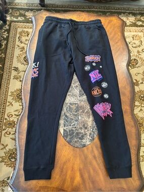 New York Knicks Mitchell & Ness Puff Print Sweatpants Size Large